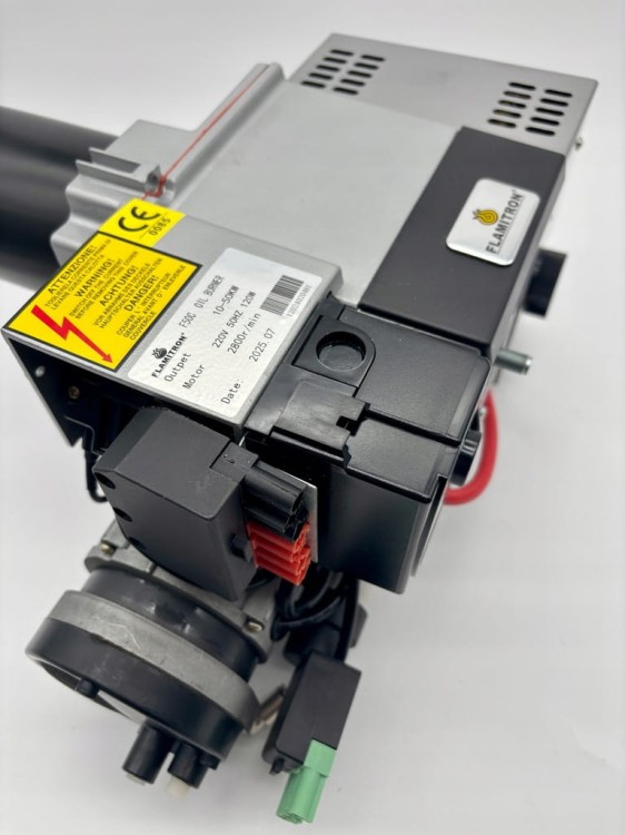 ZESTAW FLAMITRON model F50C 12-50KW Palnik multiolejowy na olej przepracowany + akcesoria