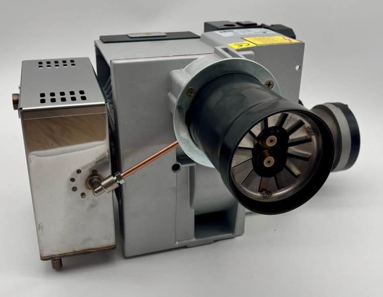 FLAMITRON model F115C 70-115KW Palnik multiolejowy na olej przepracowany
