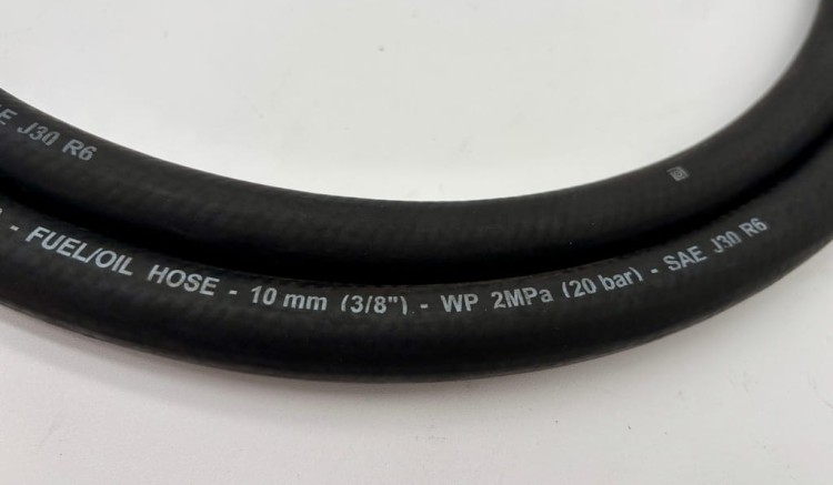 Wąż gumowy olejoodporny Fi 10 mm 2,0 MPa FLAMITRON